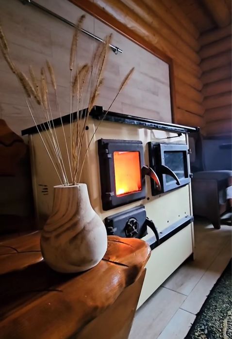 Будинок в горах деревʼяний подобово « Wow дача », чан і гірська річка