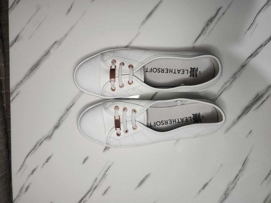 Нові, жіночі кеди, балетки 40 р.