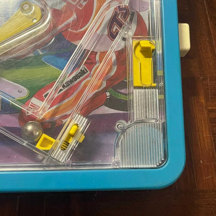 Mini-Máquina de flippers (Pinball) vintage em boas condições