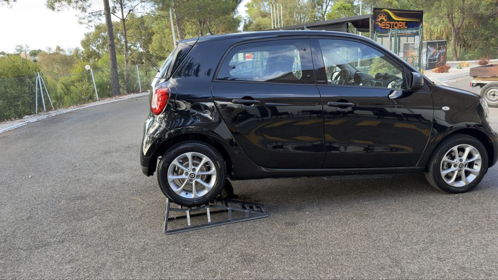 Smart EQ Forfour Eletrico Ano 2018 53.000 kms Automatico