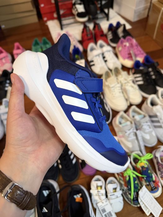 Лот оригінальних дитячих кросівок Adidas Reebook ОПТ ГУРТ Розміри від 0 до 36