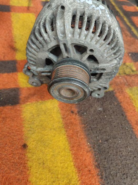 Alternator volkswagen passat b6 bmp golf 5 Touran skoda