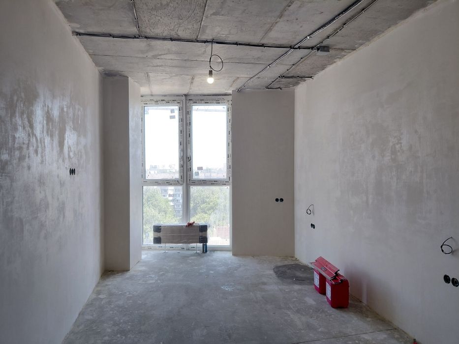Gallery image