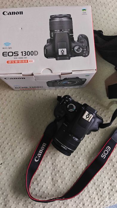 Canon EOS 1300D kit com objetiva