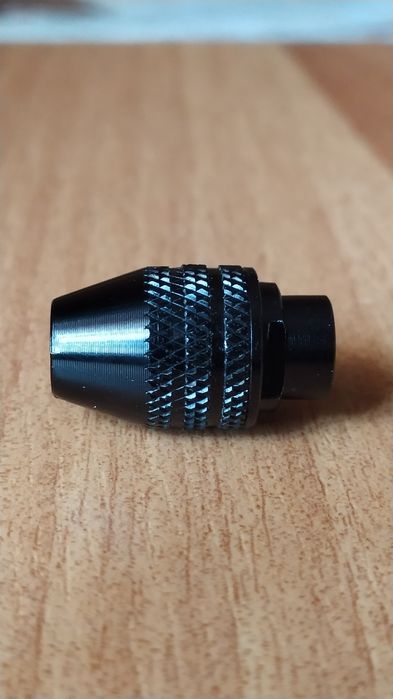 Патрон для гравёра