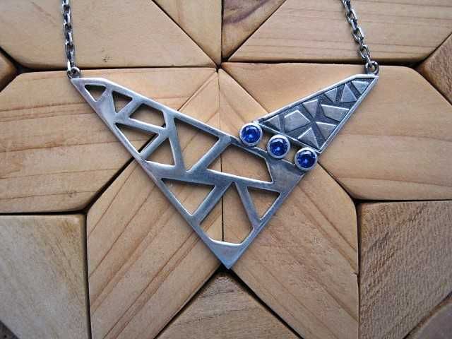 Срібне кольє з кубічними цирконіями від Орінго