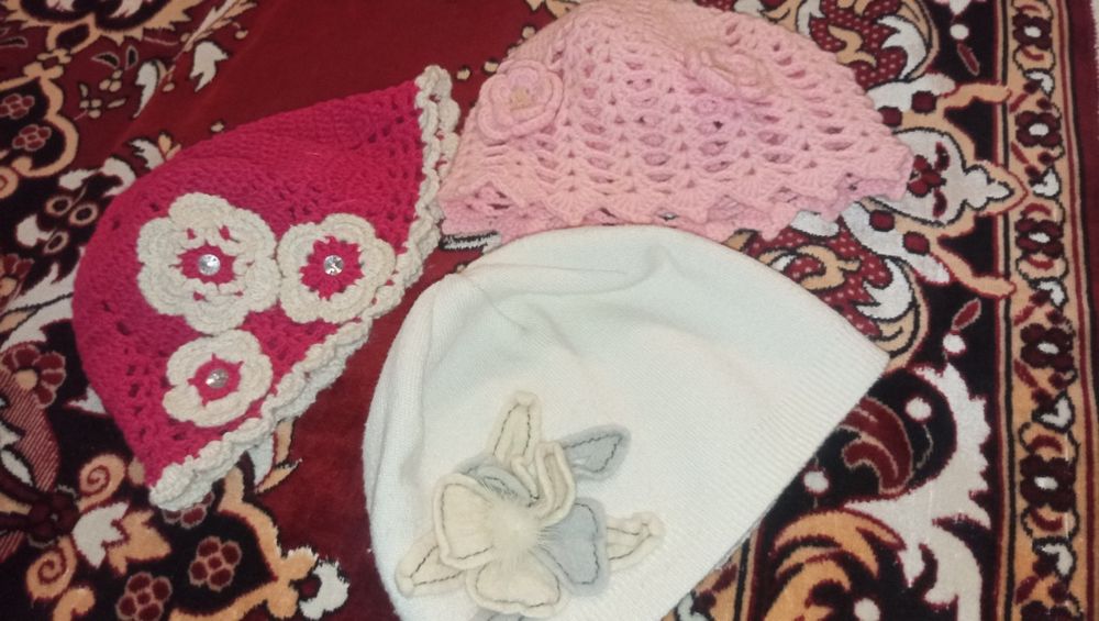 Шапки безкоштовно