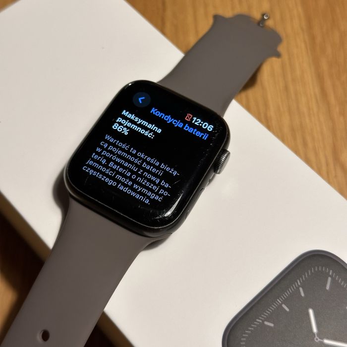 Apple Watch 5 - kondycja 86%