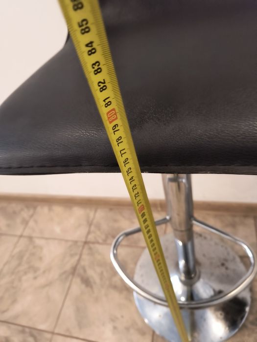Hoker stołek barowy 2 sztuki 100 zl