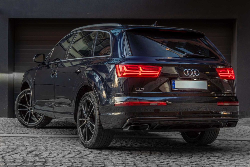 Audi Q7 S line quattro – wynajem SUV premium | Legnica