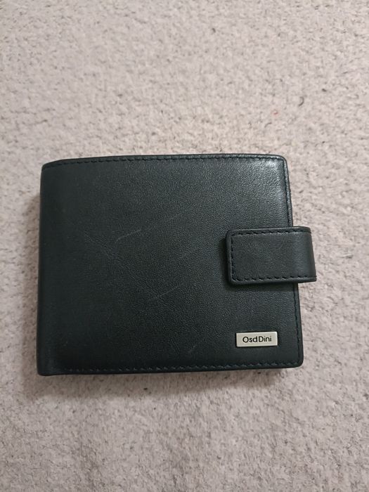 Portfel skórzany .