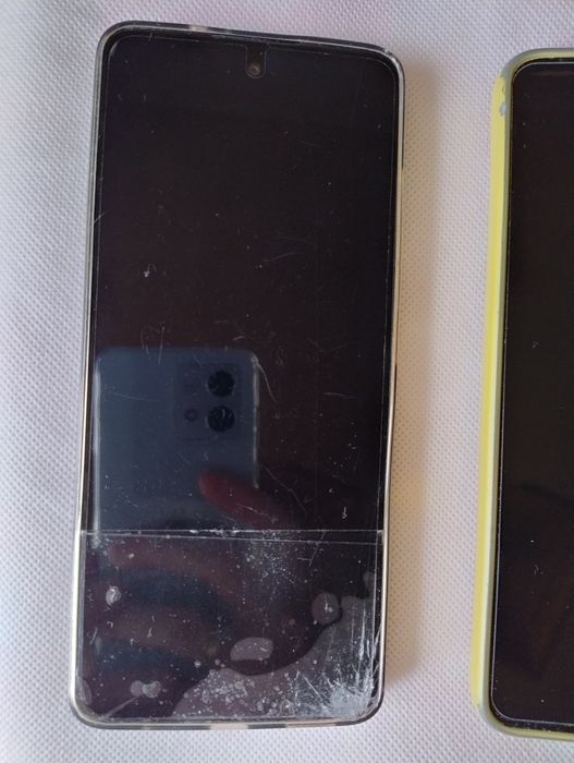 Телефони/Телефон Motorola g60