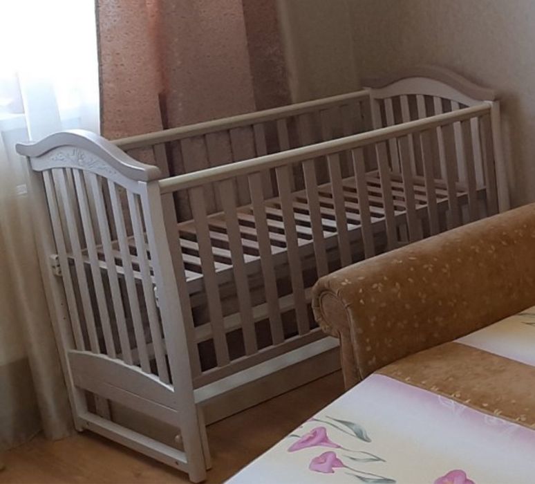 Меблі в дитячу , дитяча , шафа , ліжко , пеленатор комод ТМ Верес