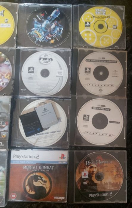 PlayStation Jogos e Cartões de Memória.