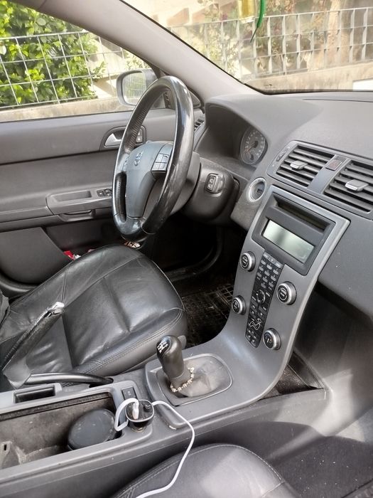 Topo de Gama Volvo V50  Nivel III c\ estofos pele c\ bliss avisar transito  C\ Nova  Carinha