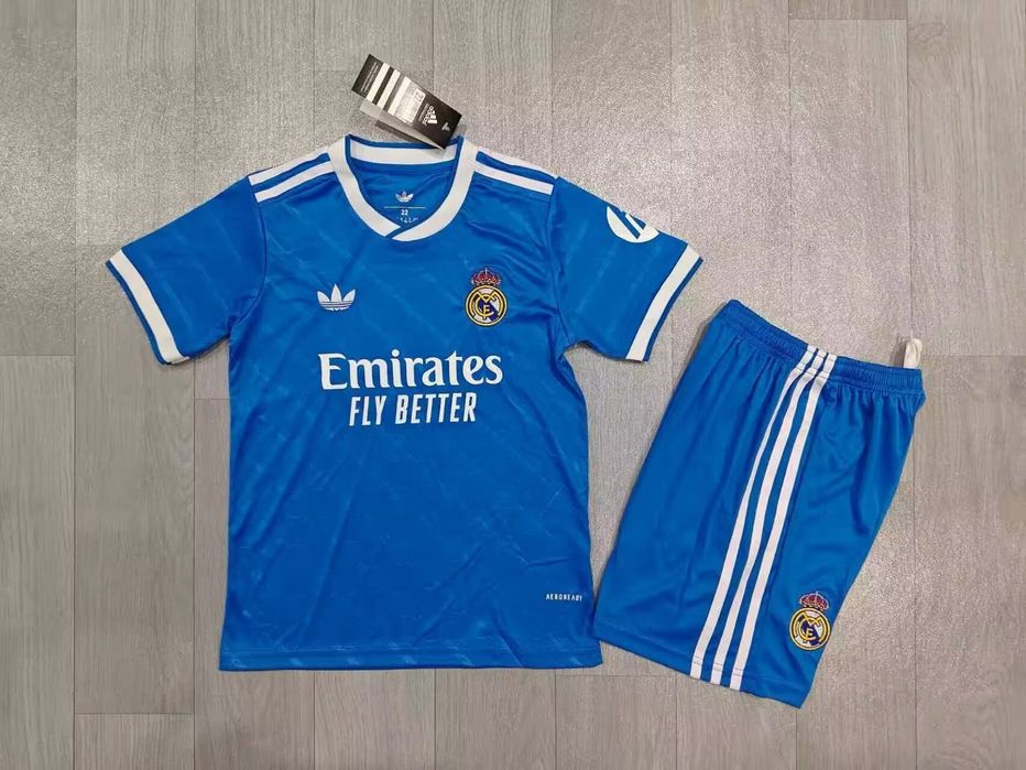 Kits Criança Futebol Novos 2026