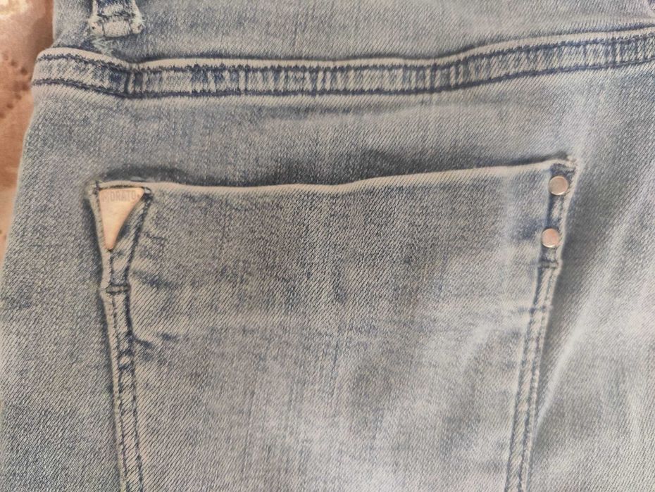 Calças de ganga Antony Morato tam. 42/43 em bom estado