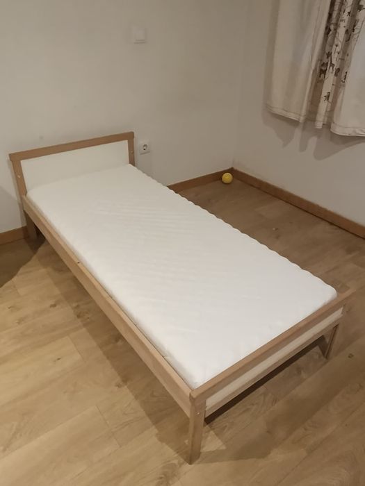 Cama de criança com Estrado e Colchão