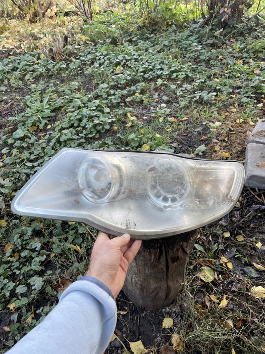 Розборка Оптика Ліва фара Volkswagen Touareg