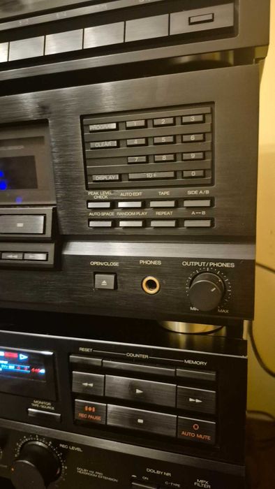 Odtwarzacz CD AKAI CD55