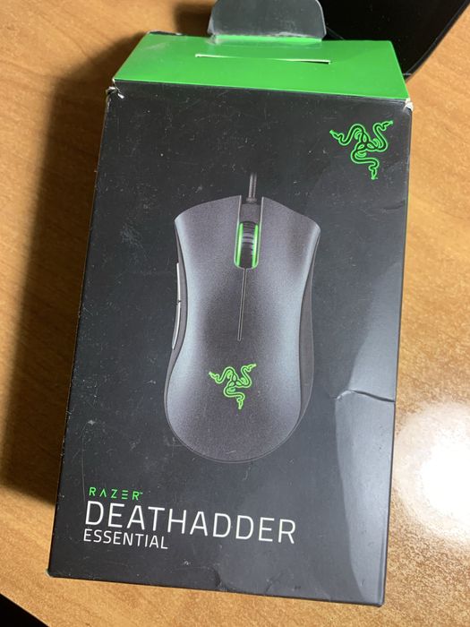 Razer Deathadder essential точная мышь