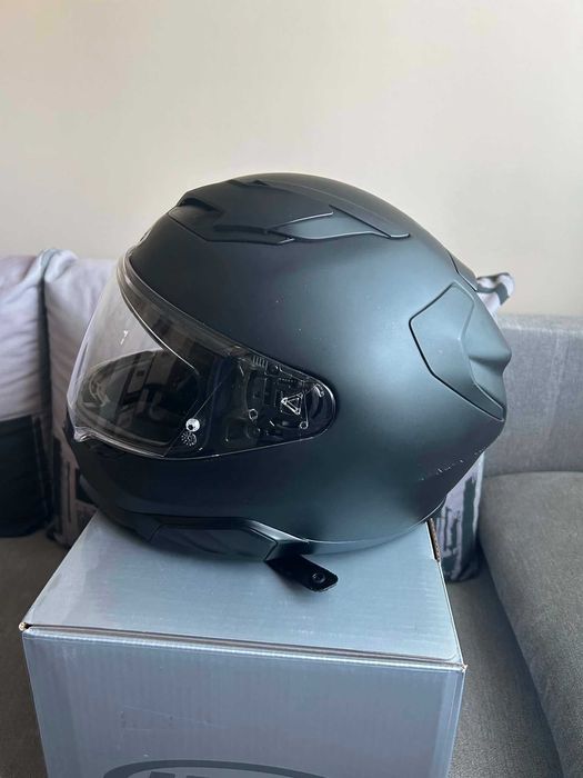 Kask motocyklowy HJC F71 Solid Semi Flat Black
