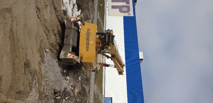 Продається кран SENNEBOGEN