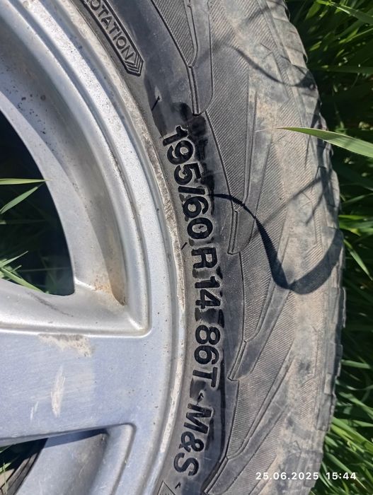 Продам колеса на автомобіль (зима)