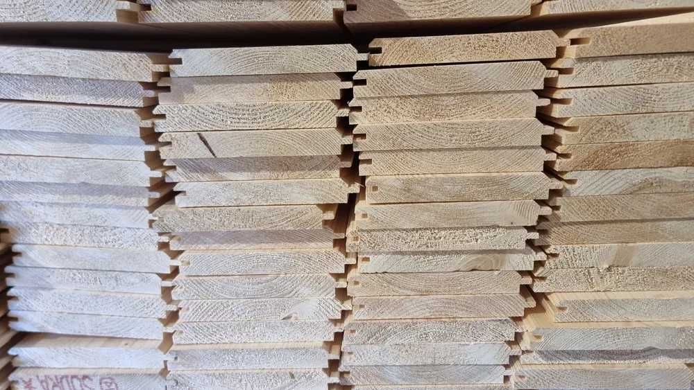 Deski Elewacyjne 20mm – Magazyn Tarnobrzeg – Bochnia