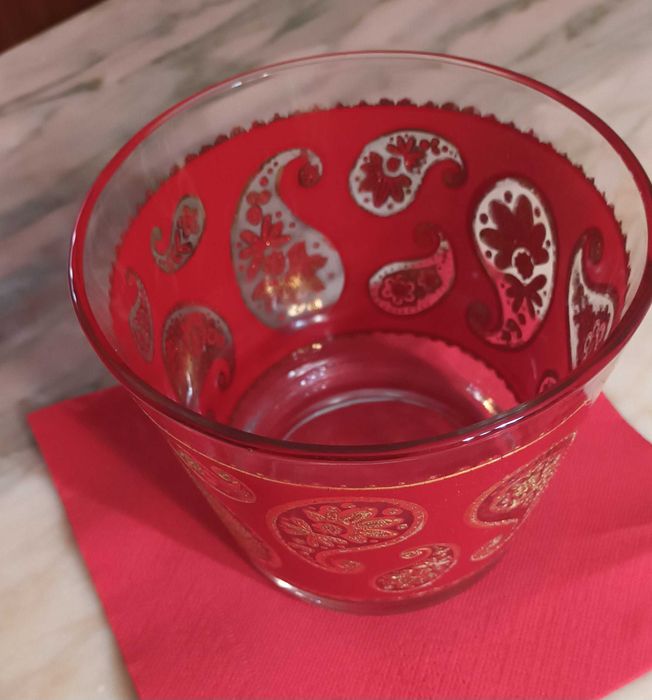 Balde de gelo ou decoração