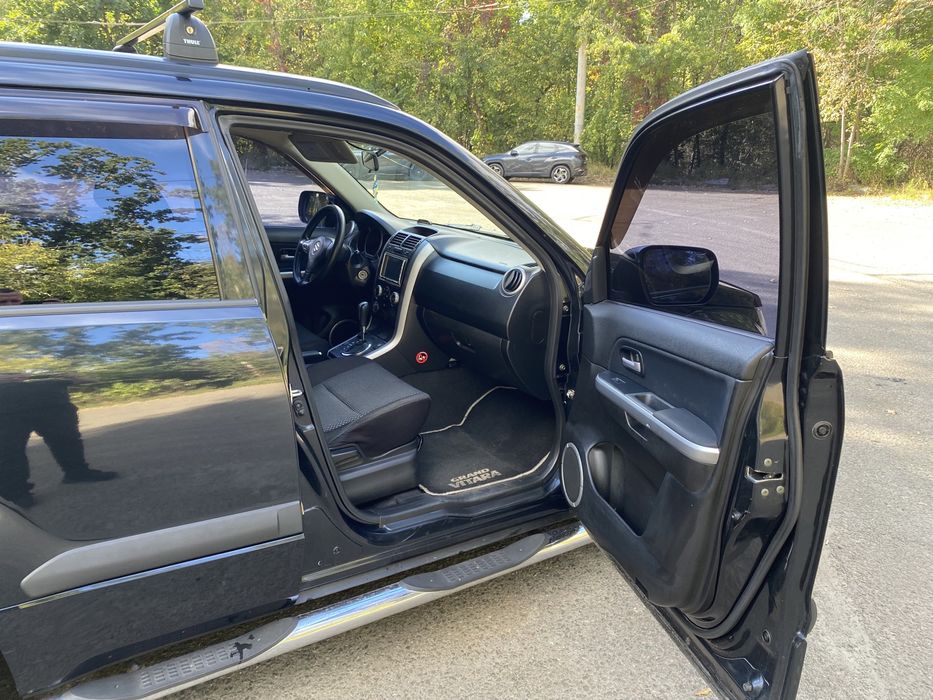 Suzuki Grant Vitara 2.0 бенз