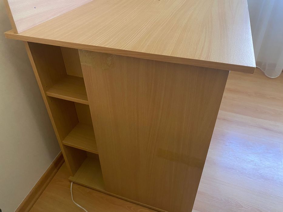 Secretária para venda