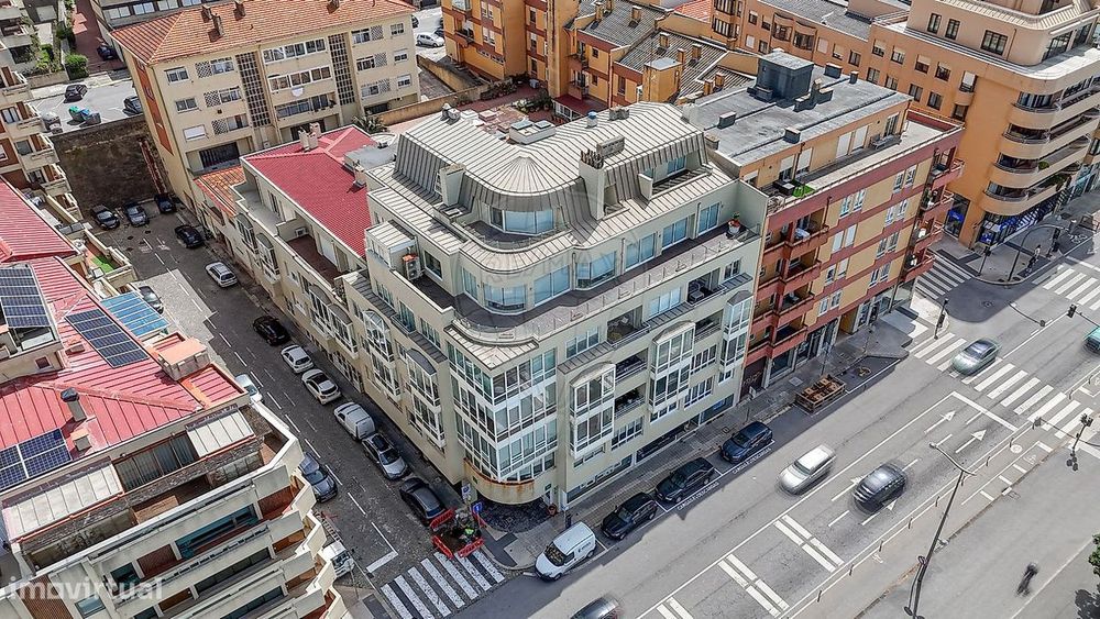 Apartamento T4 para arrendamento
