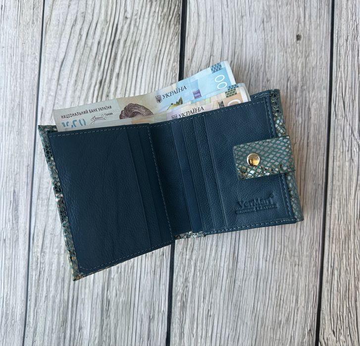 Невеликий жіночий гаманець,жіночий гаманець,кошелек женский кожаный