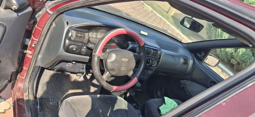 FORD ESKOR 1.3 1995