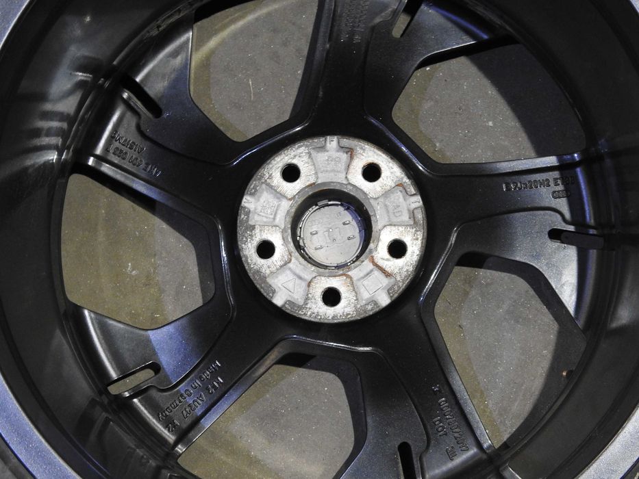 4xAlufelgi AUDI 20'' 5x112 9J  ET38 Q7 Q8 A6 A8 ITP. 4KE