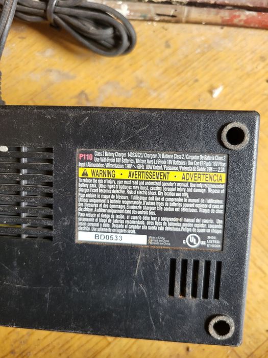 Wyrzynarka RYOBI plus gratisy