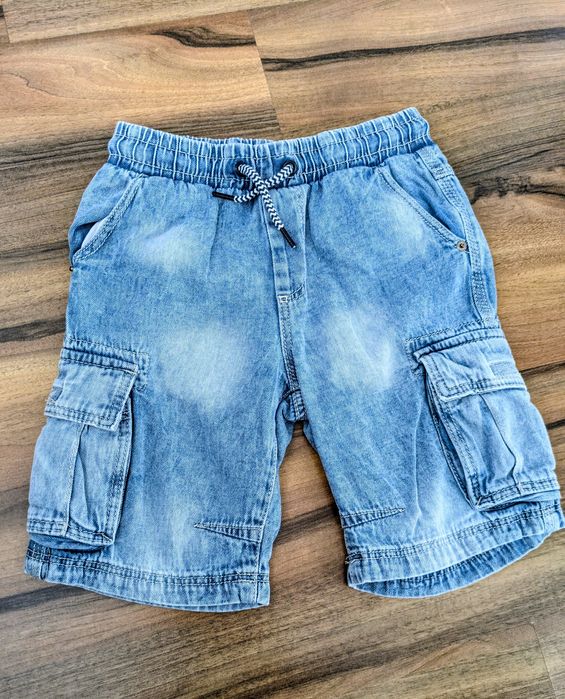 Krótkie spodenki szorty chłopięce dżinsowe Cool Club 128