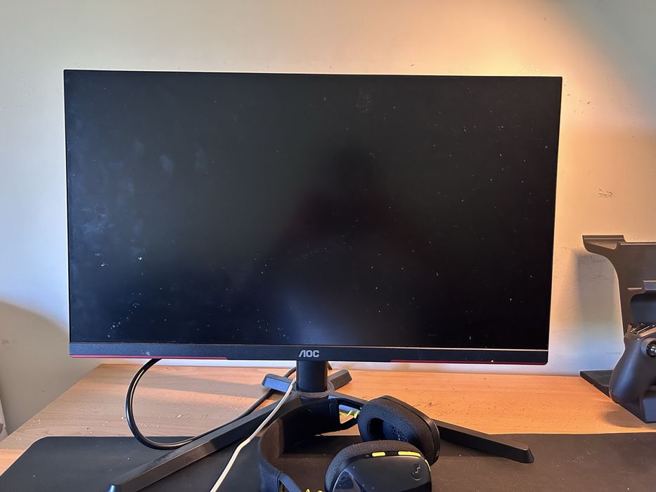 PC gaming RX 9060 32GBs DDR6 1TB SSD