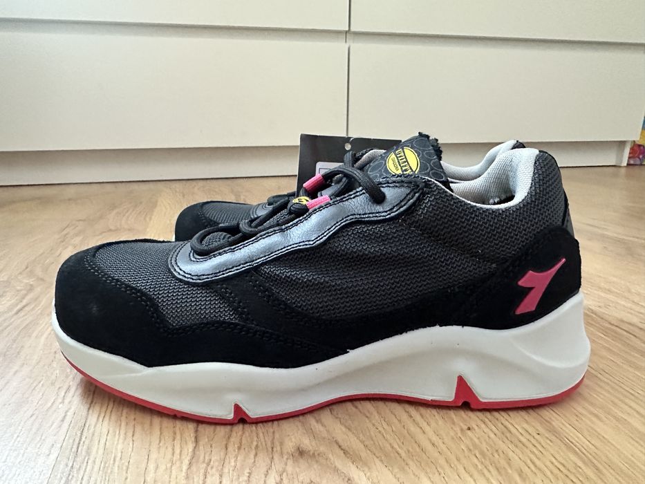Damskie buty robocze
