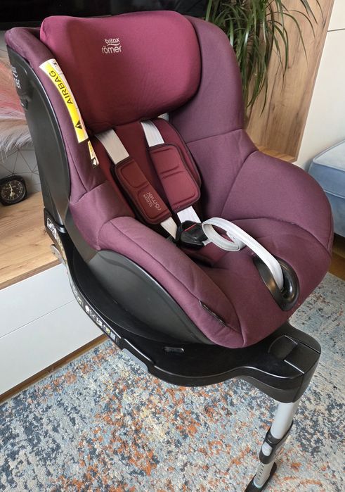 Fotelik obrotowy Britax Romer Dualfix M i-size