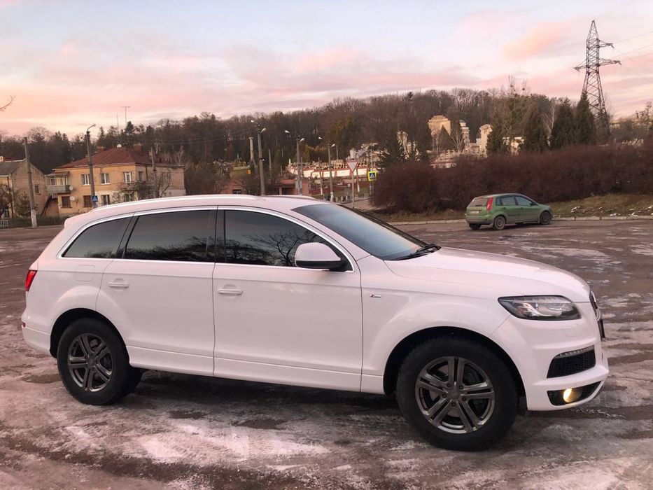 Audi q7 4,2 s line