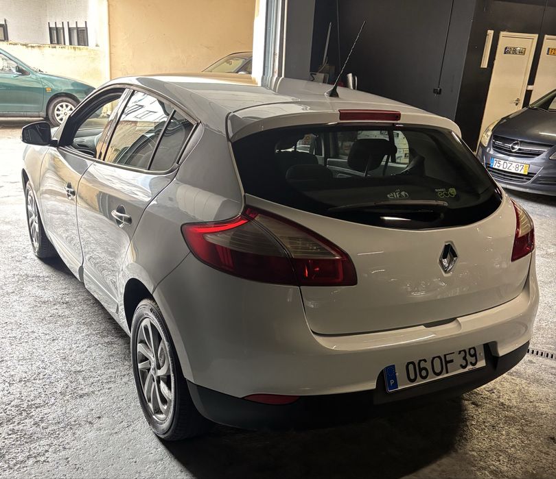 Renault Megane III Dynamique S 110cv Nacional 2013