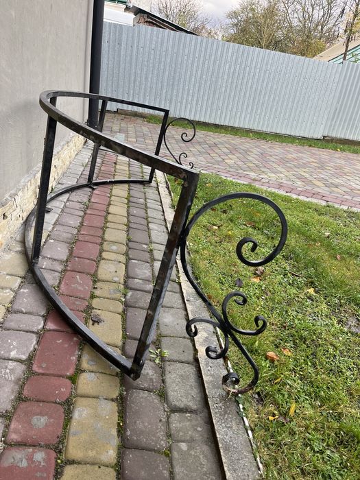 Каркас на піднавис