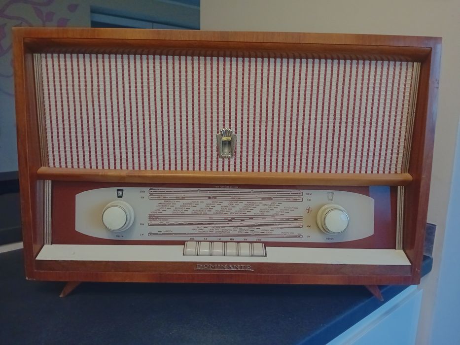 Sprzedam stare radio lampowe