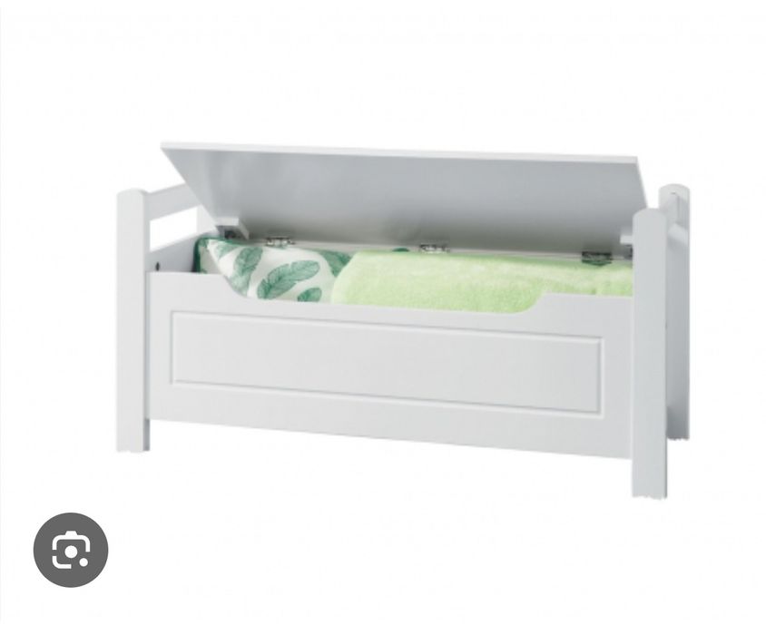 Banco de madeira com arrumação novo