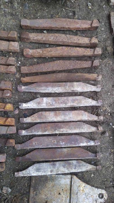 Колосники, чавунні плити і дверцята періоду СССР різних розмірів