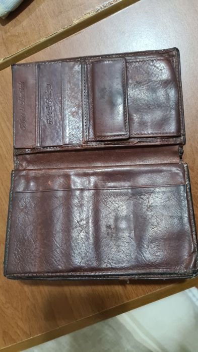 Carteira em pelo genuina de qualidade