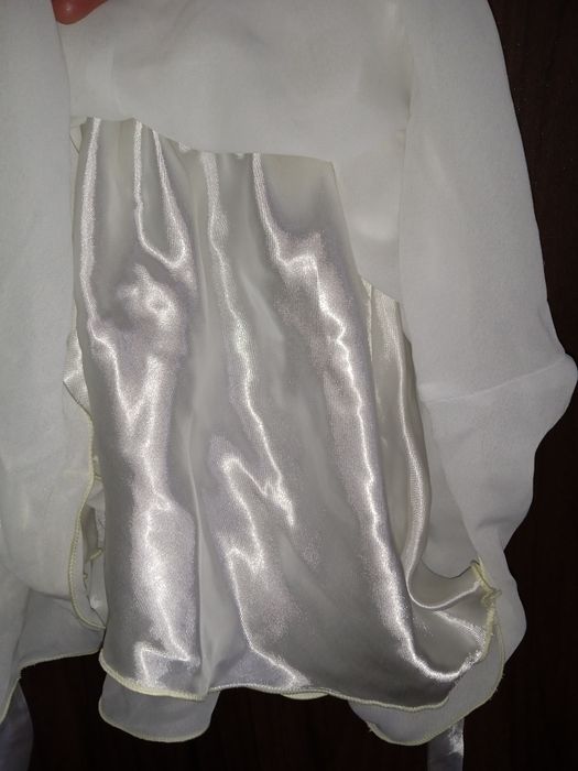 Продам сукню на дівчинку