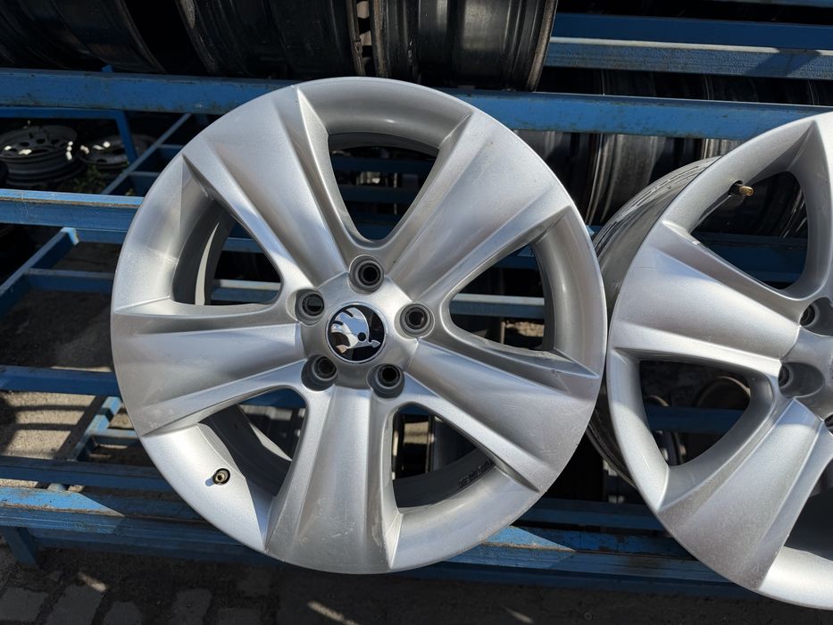 Диски Skoda 5/112 R17 7J ET45.
